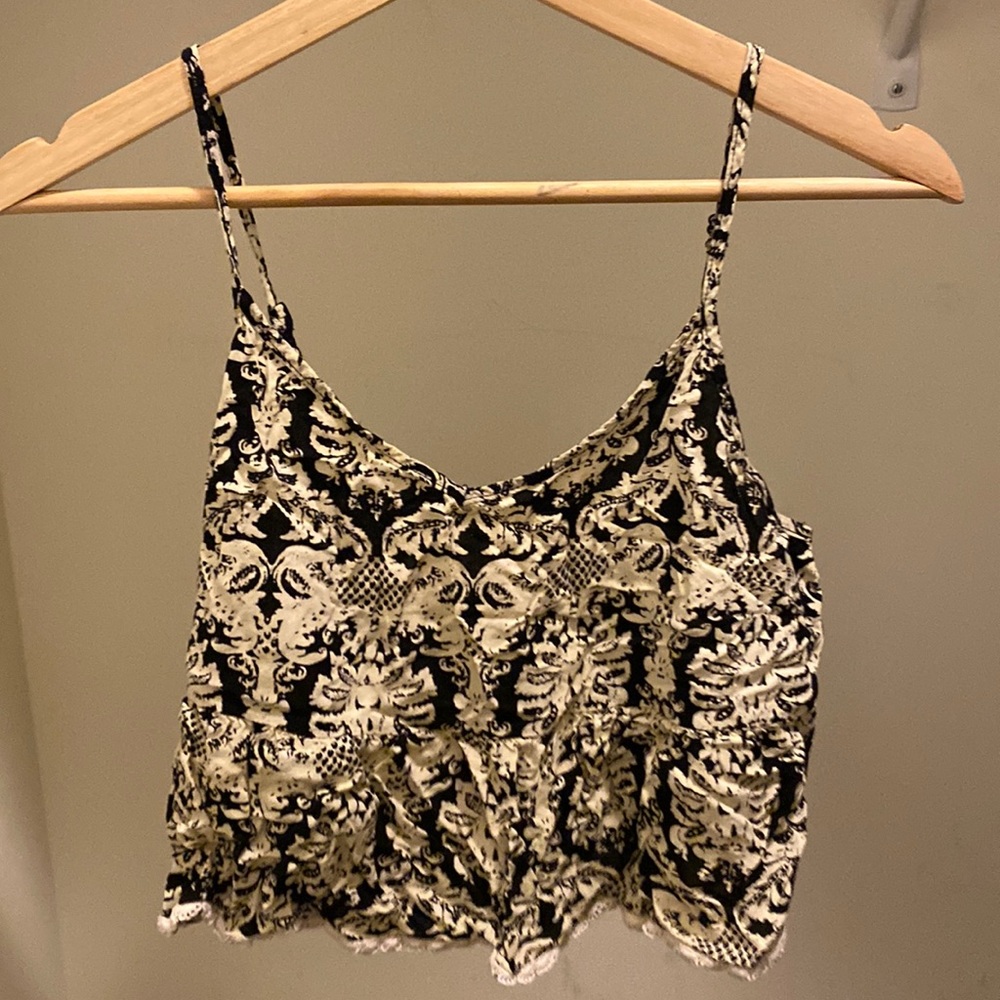 En Crème Black and White Floral Crop Top Size M